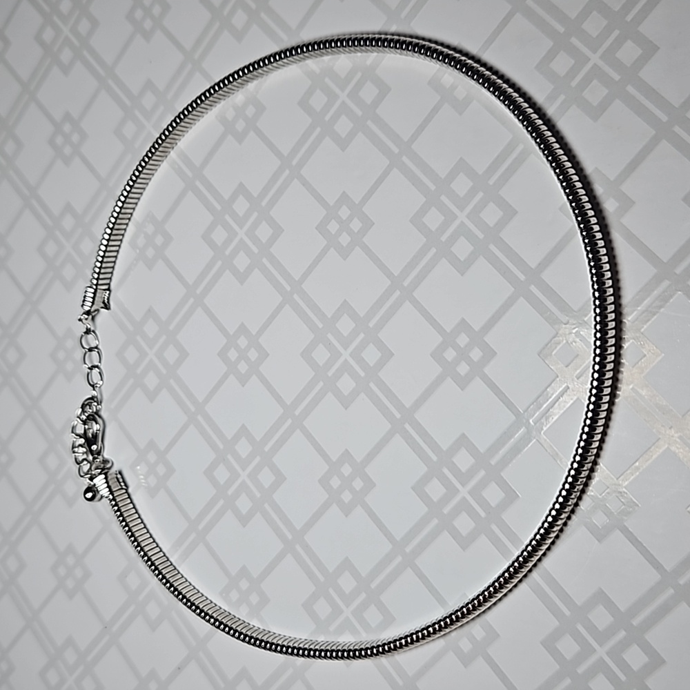 **Simple Silver Collar Necklace – 15.5” Minimalist Metal Chain**